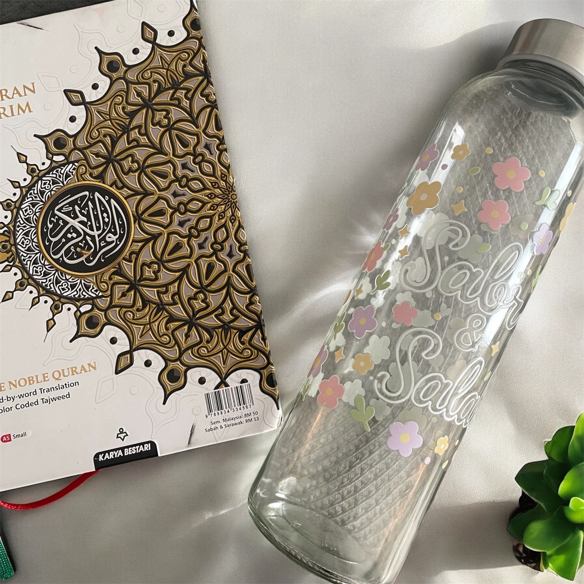 24 oz Glass Bottle with lid